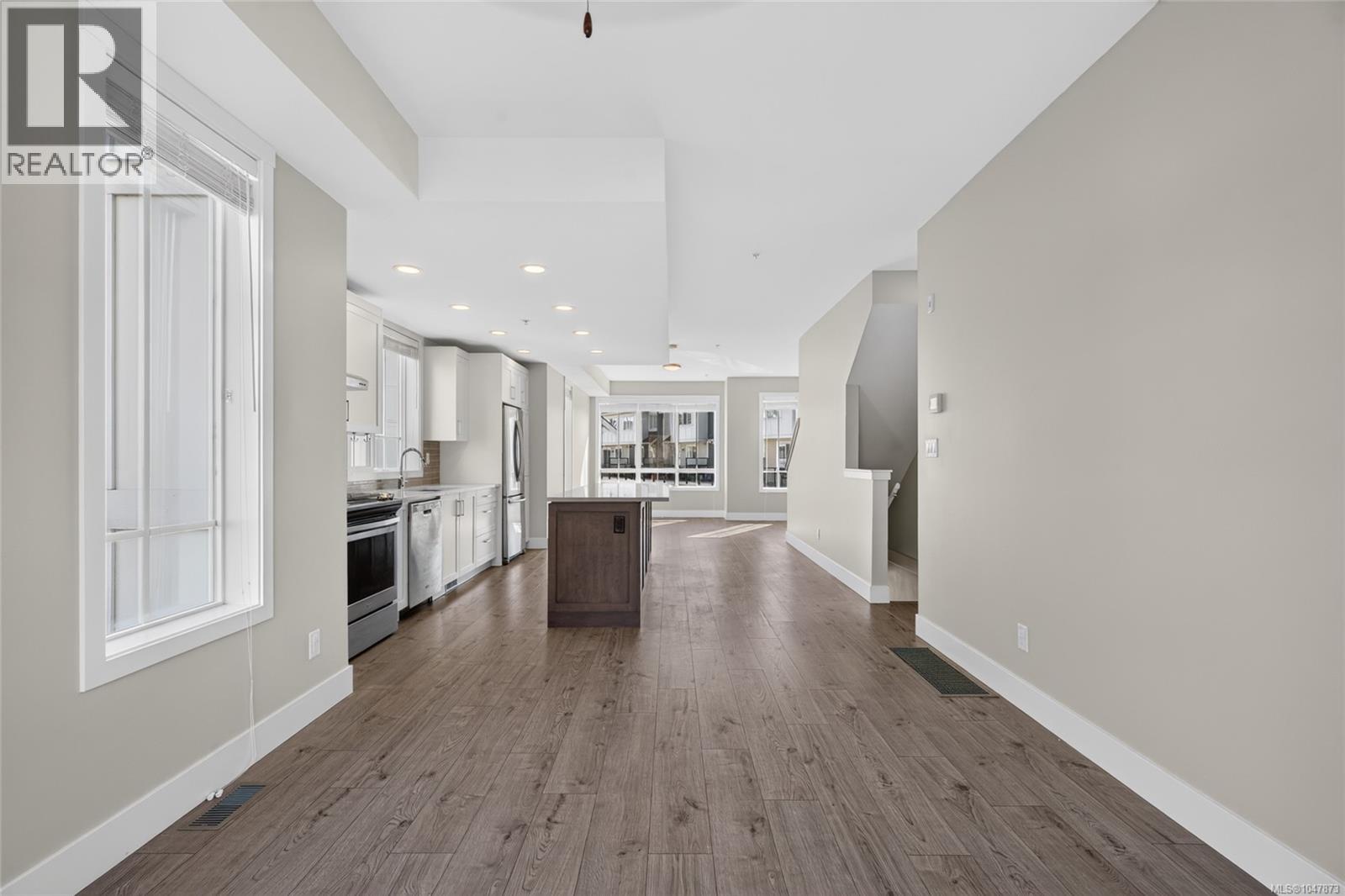 15 370 Latoria Boulevard, Colwood