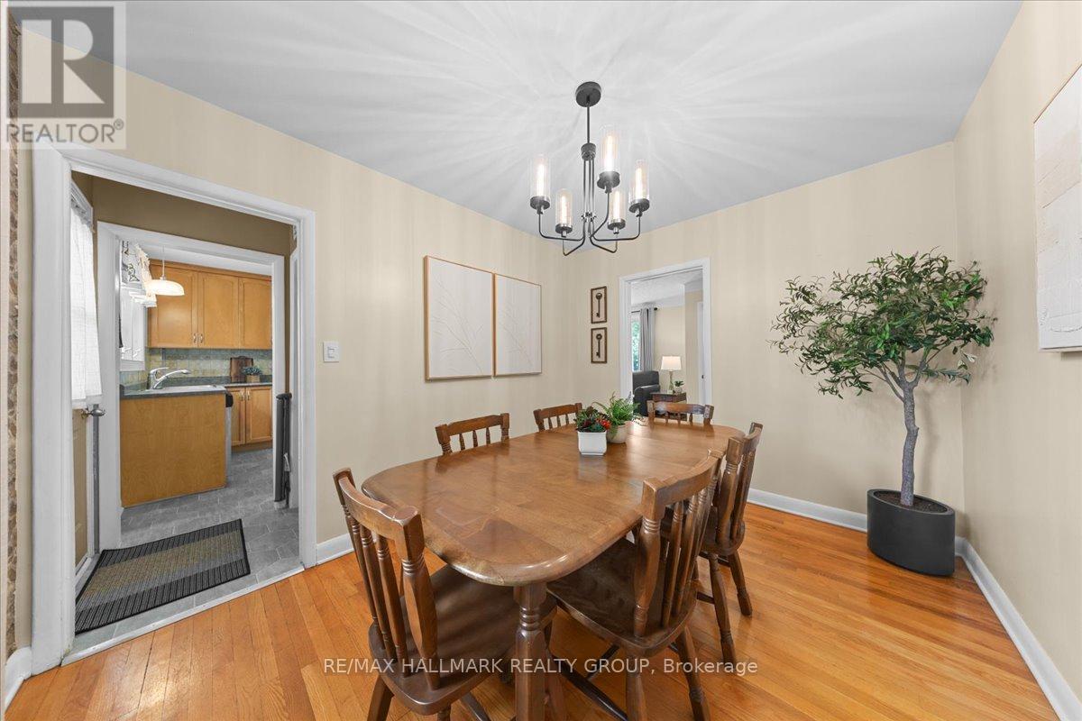 515 CLOTHIER STREET E - Image 16