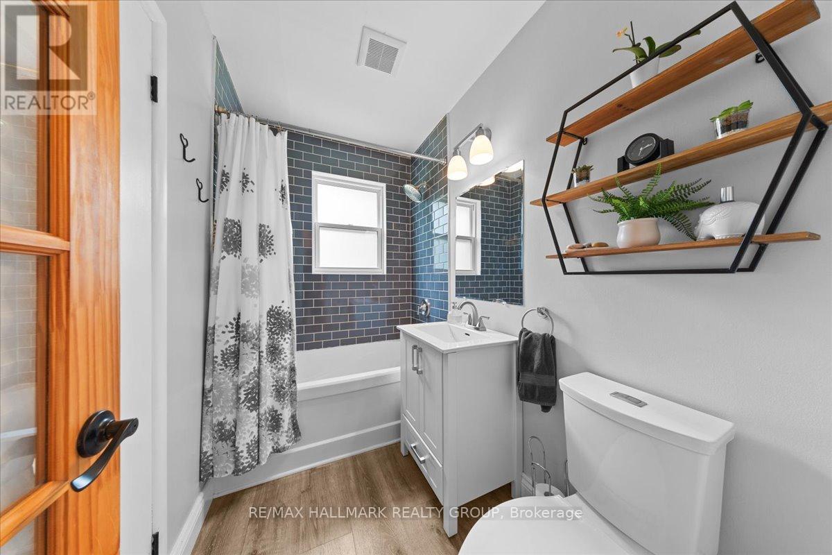 515 CLOTHIER STREET E - Image 20