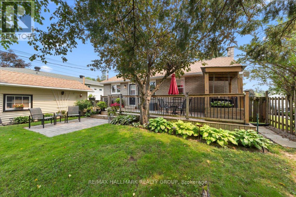 515 CLOTHIER STREET E - Image 38