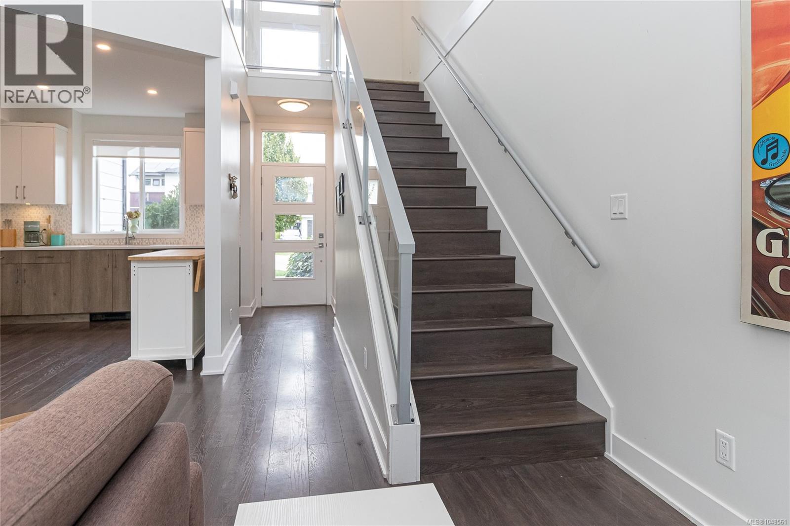 2874 Meridian Ave - 7