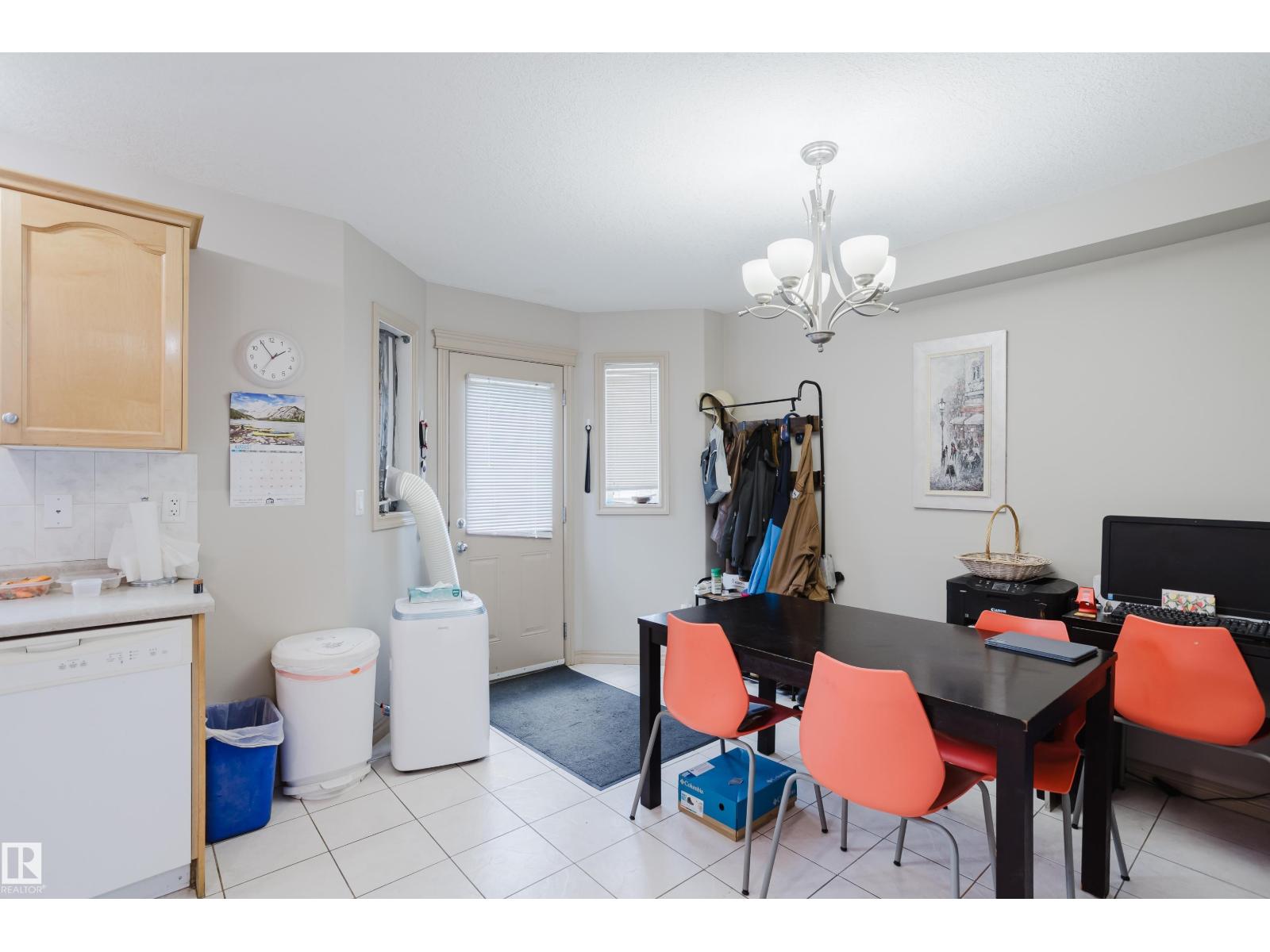 10334 161 ST NW - 8