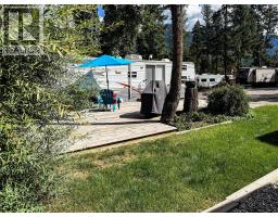 4868 Riverview Drive Unit# Lot 116, Edgewater, BC V0A1E0 Photo 8