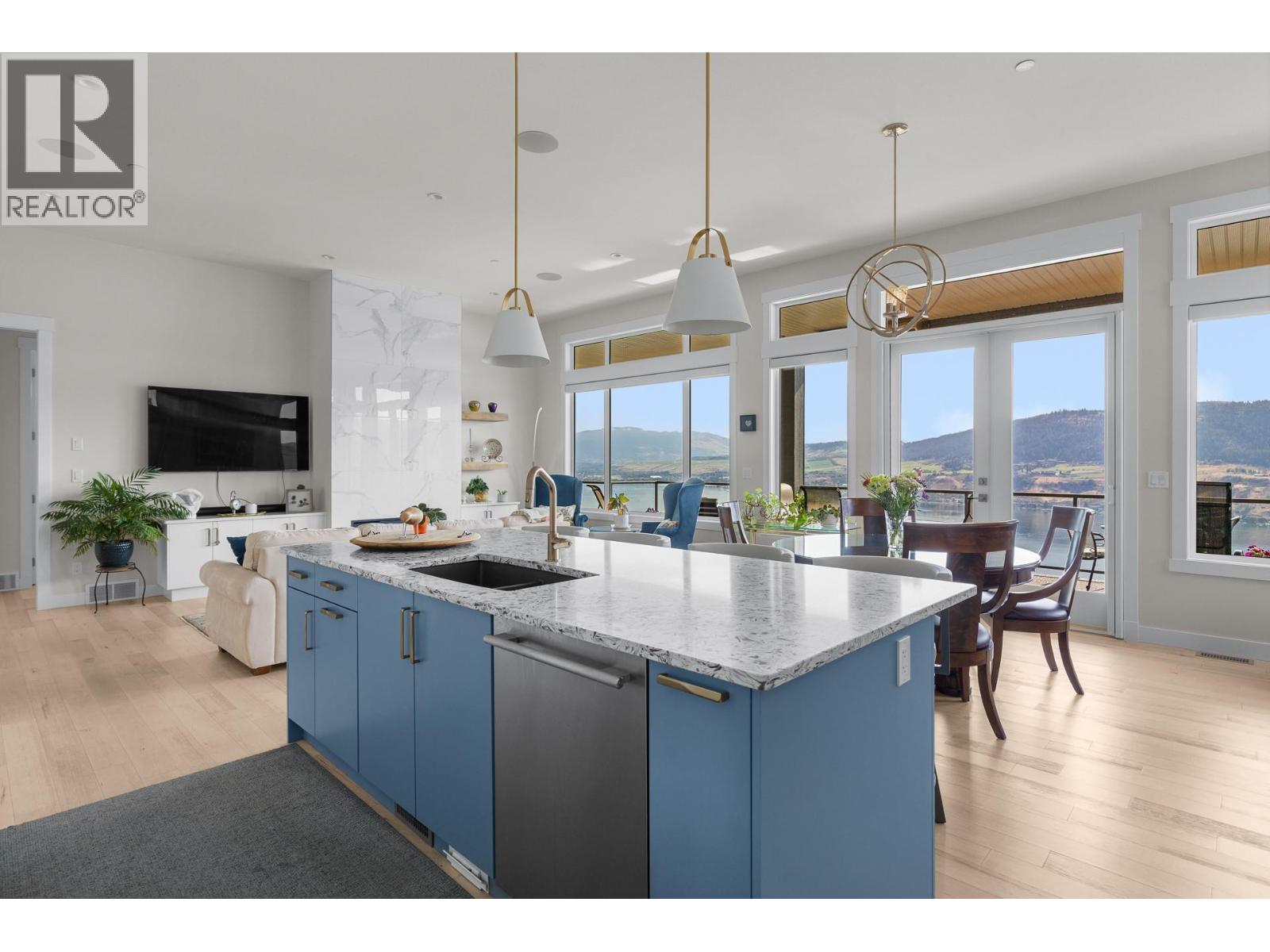 8876 Crofton Road, Vernon