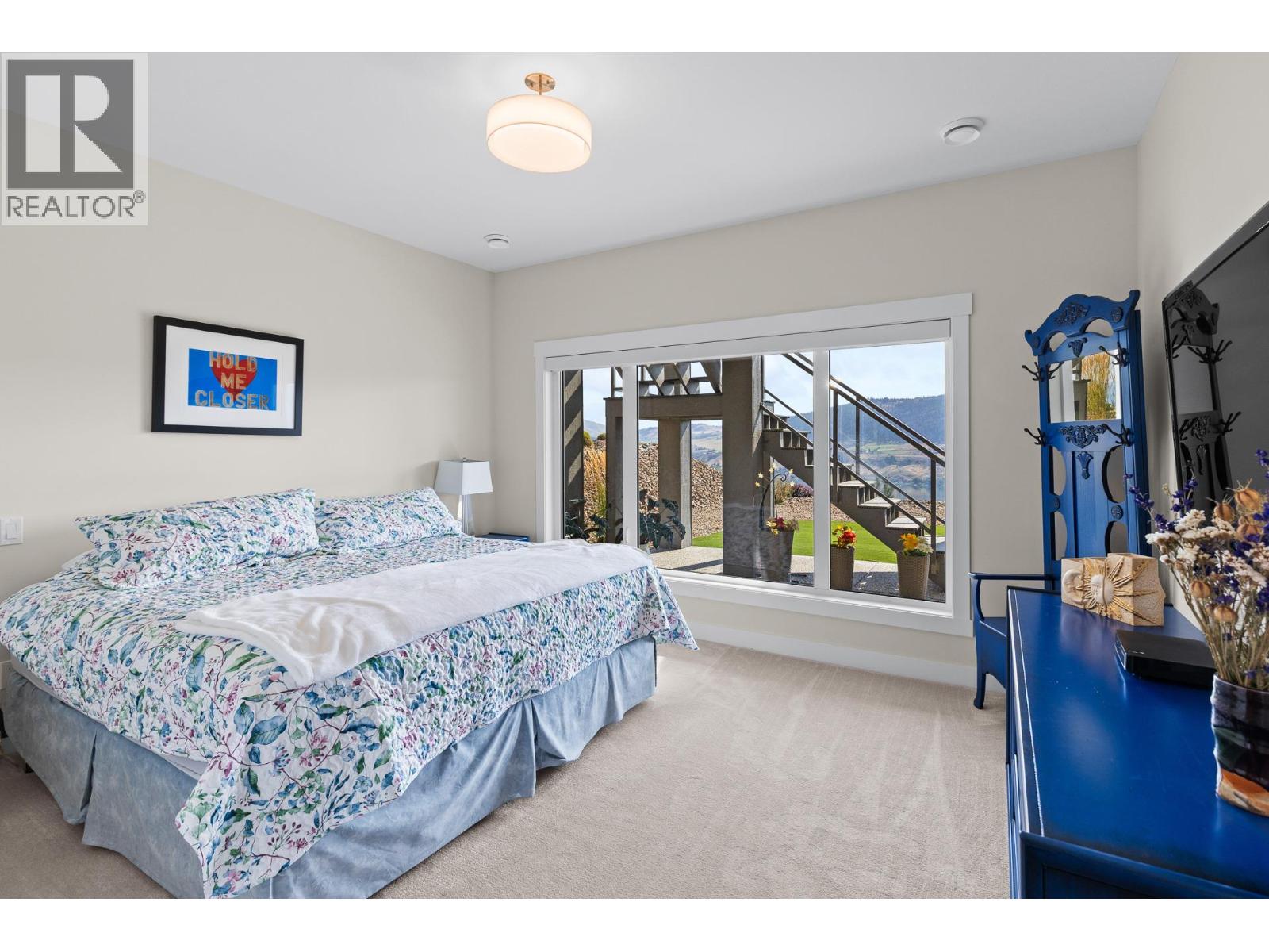 8876 Crofton Road, Vernon