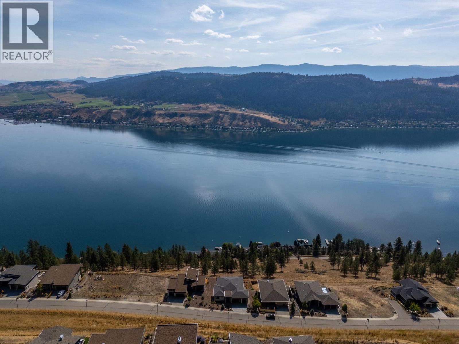 8876 Crofton Road, Vernon