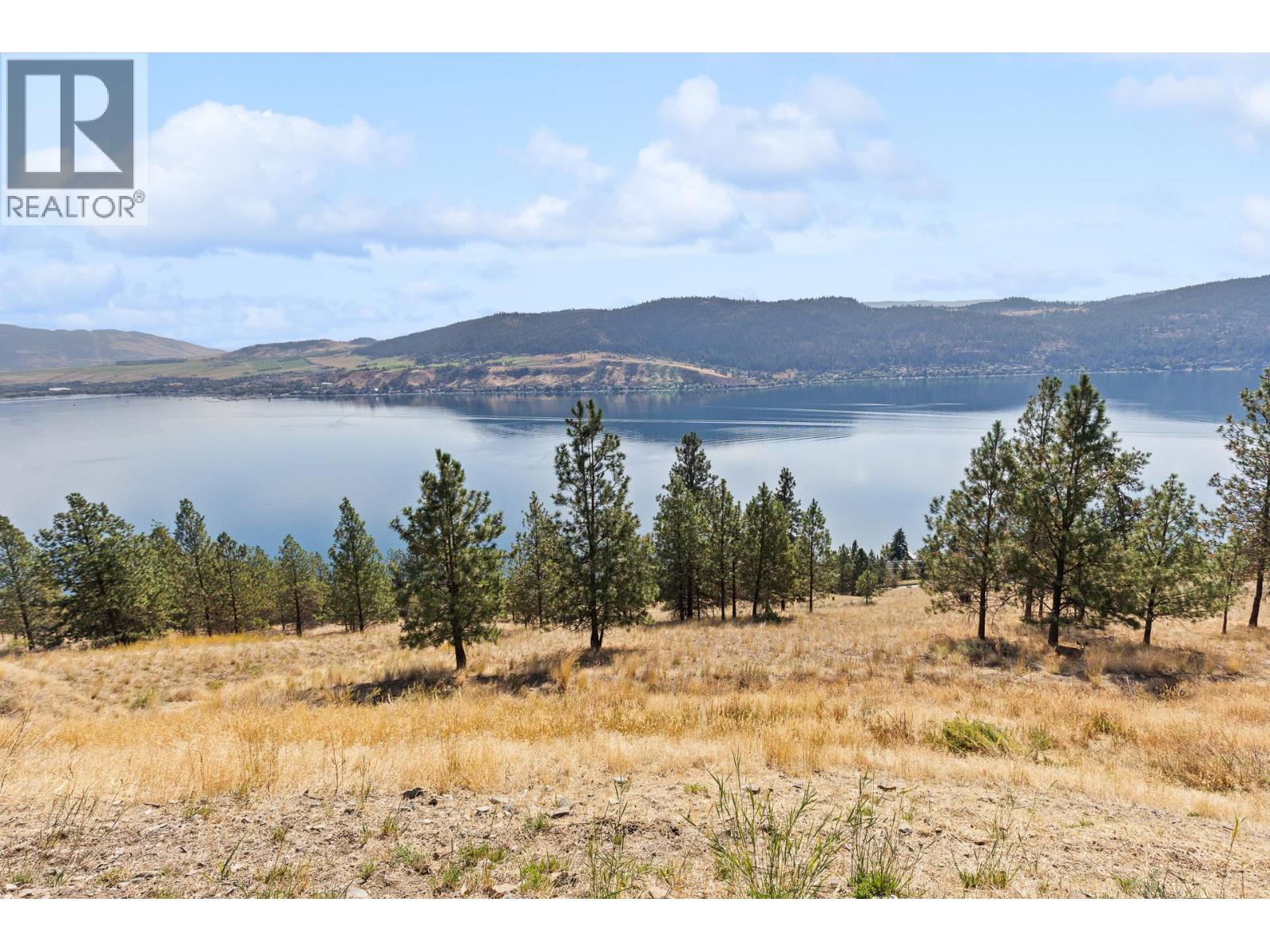 8876 Crofton Road, Vernon