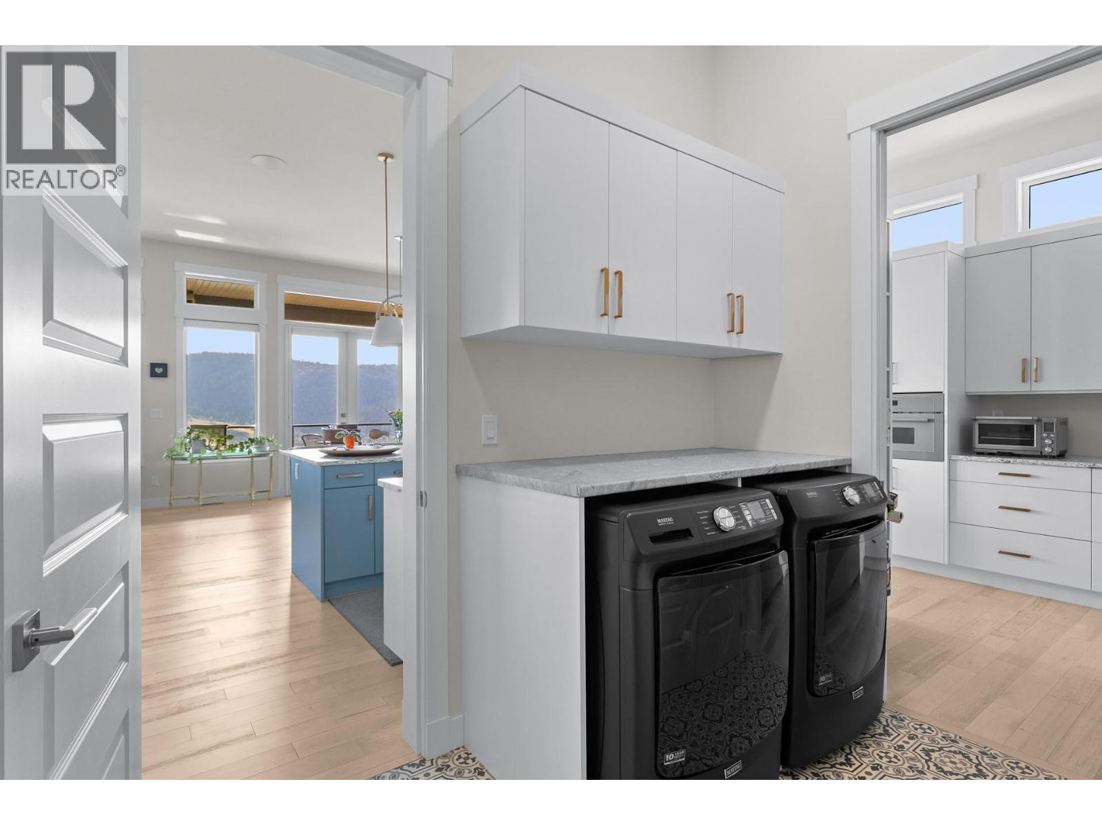 8876 Crofton Road, Vernon