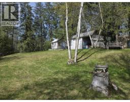 Bedroom 2 - 453 Hutchcroft Street, Quesnel, BC V2J1T3 Photo 6