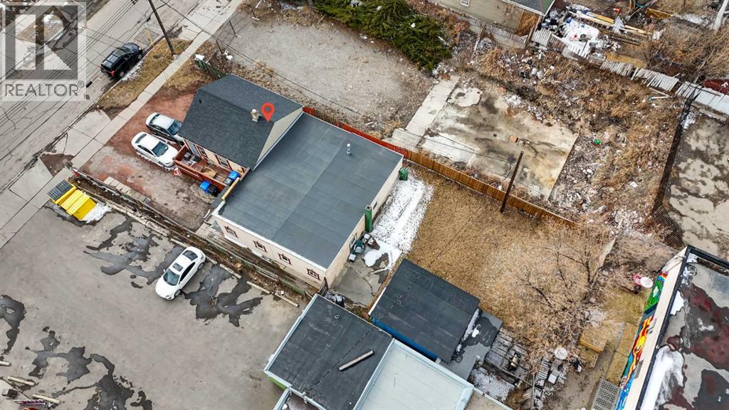 434 Meredith Road Northeast, Calgary, Alberta, T2E5A6, Calgary, Alberta — photo 4 of 5