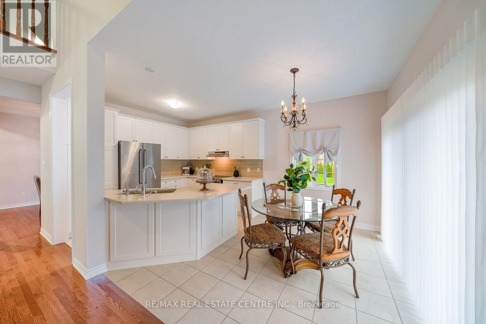 18 SEEDHOUSE ROAD - 18