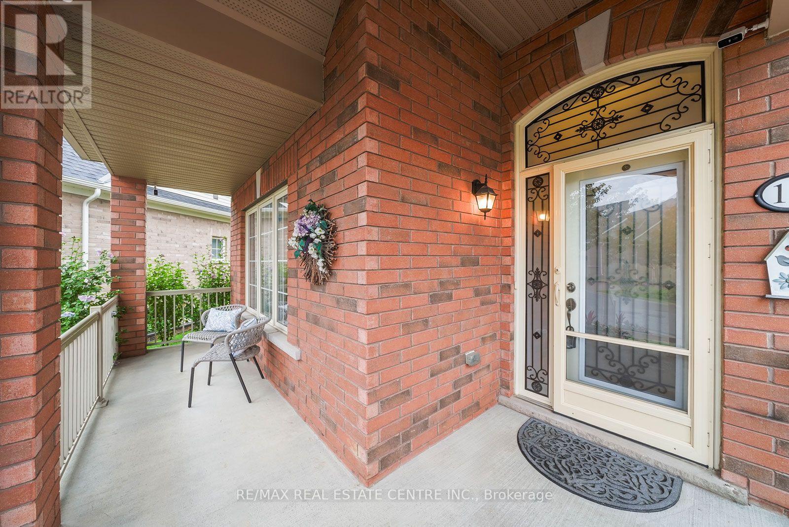 18 SEEDHOUSE ROAD - 4