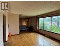 Family room - 3207 Castle Road Nw, Calgary, AB T2M4K6 Photo 8