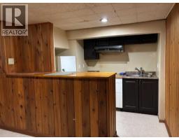3207 Castle Road Nw, Calgary, AB T2M4K6 Photo 24