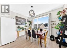Laundry room - 96 Wolf Gate, Okotoks, AB T1S5T9 Photo 10