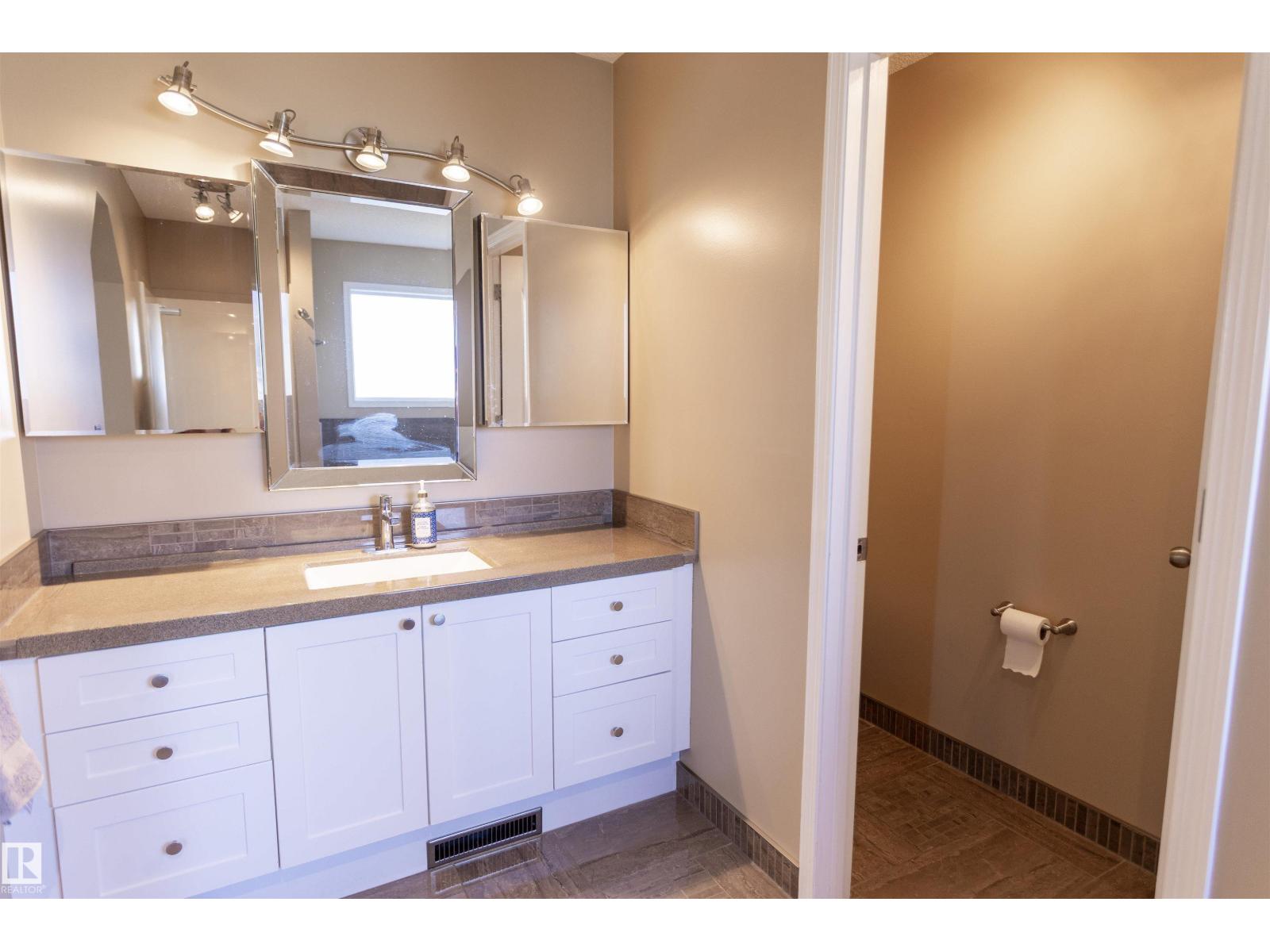 3575 MCLEAN CR SW - 31