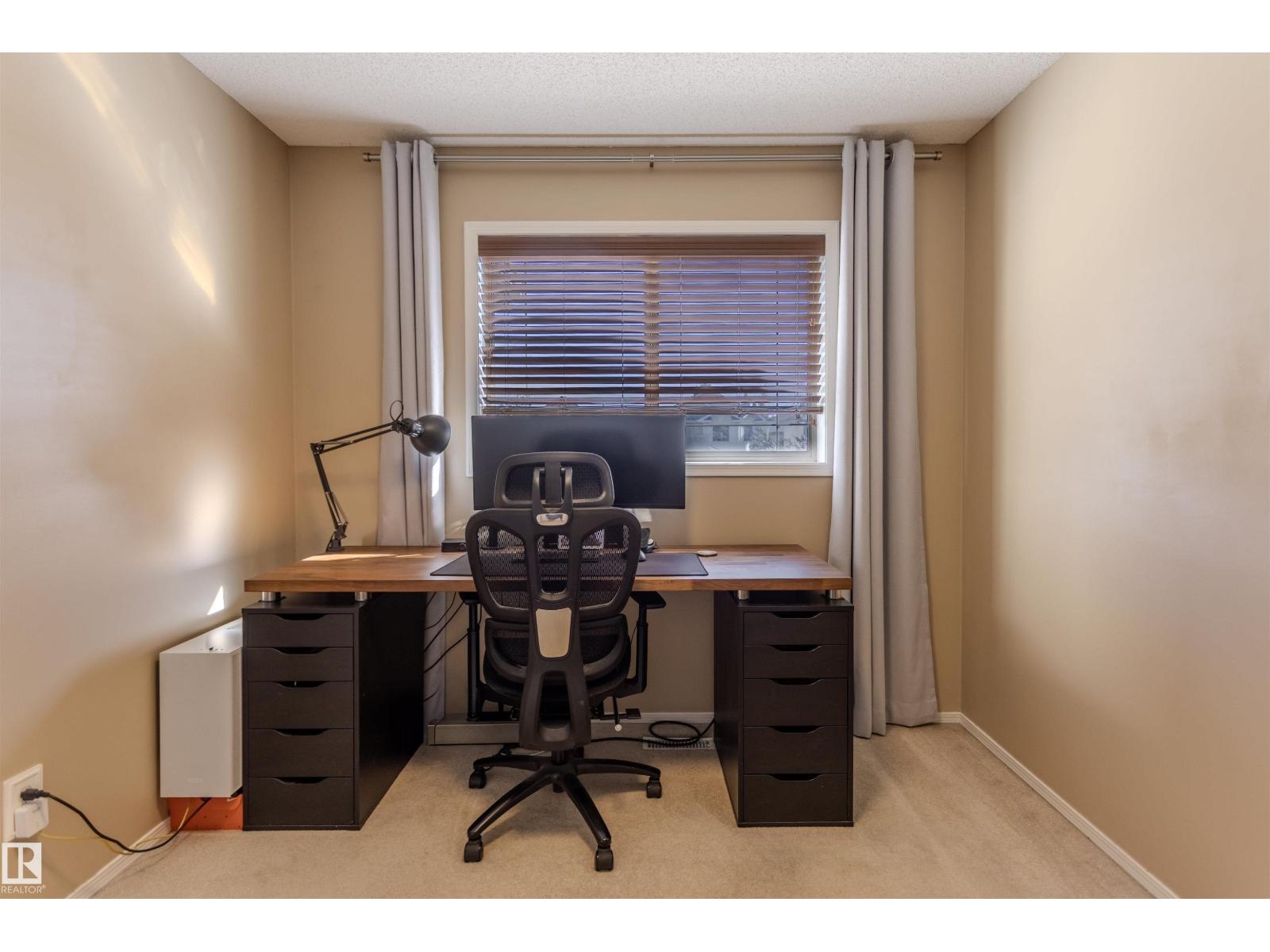 3575 MCLEAN CR SW - 37