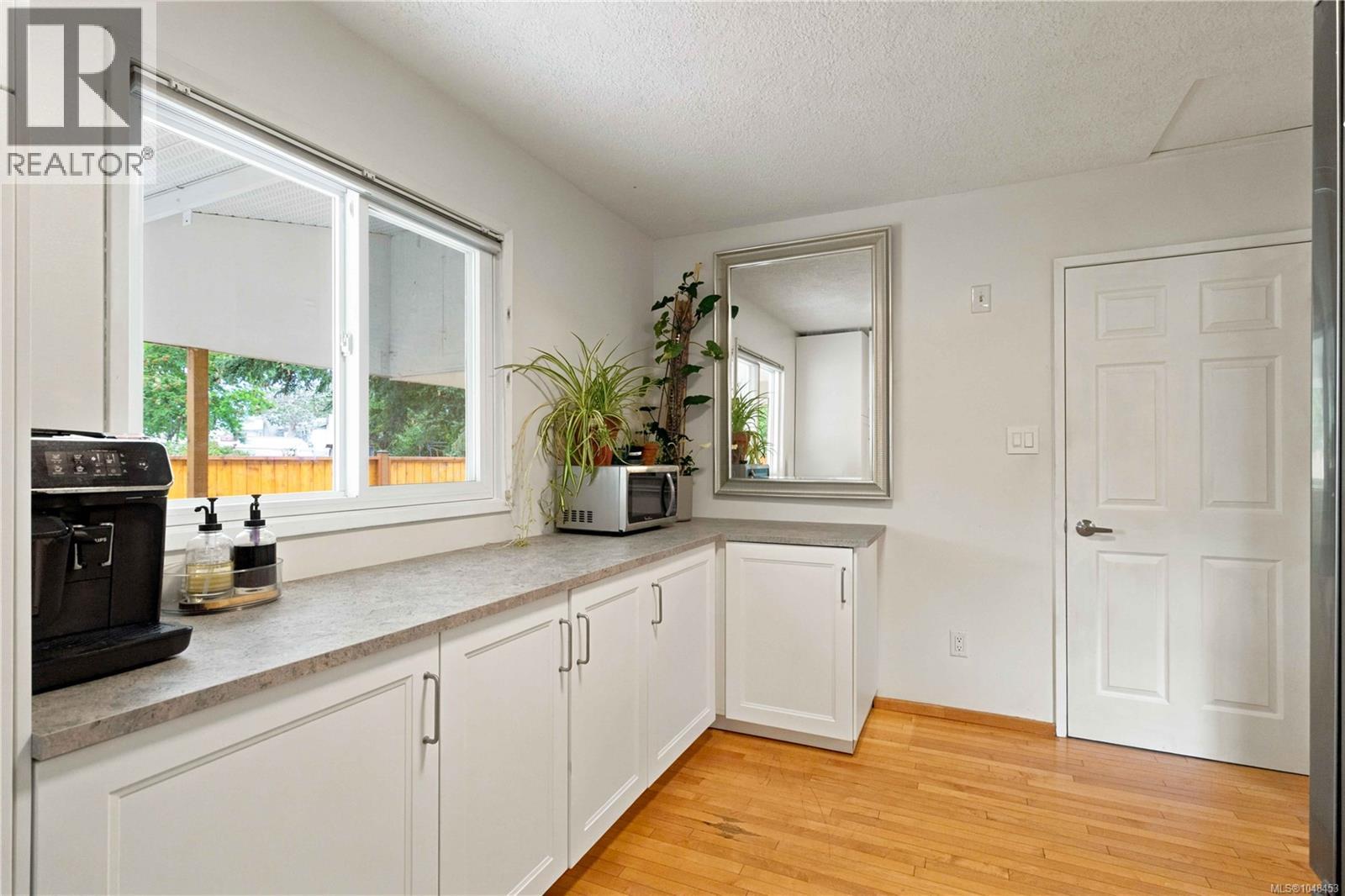  2836 Rita Road, Langford