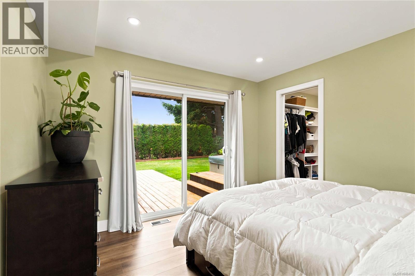  2836 Rita Road, Langford