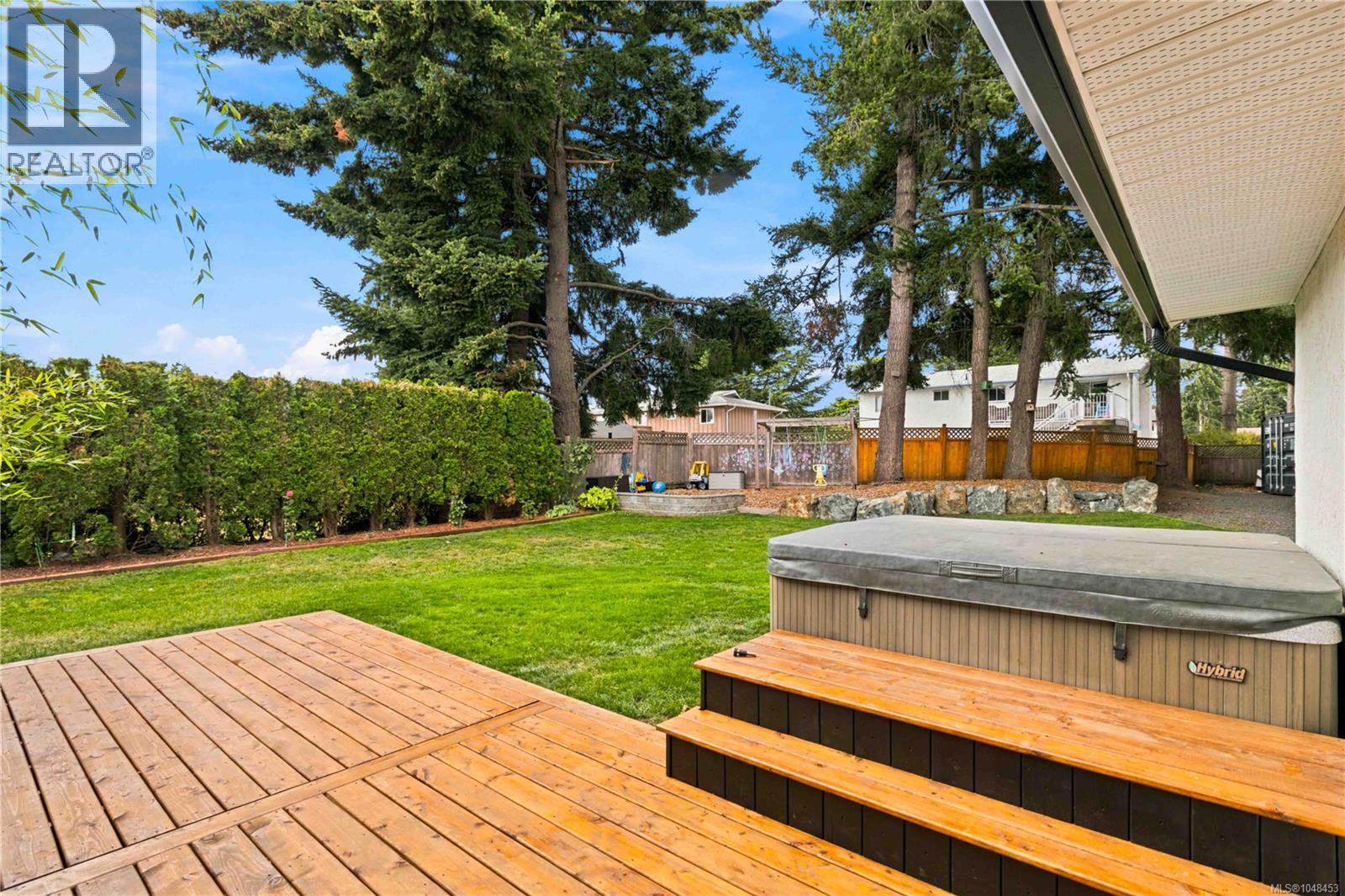  2836 Rita Road, Langford