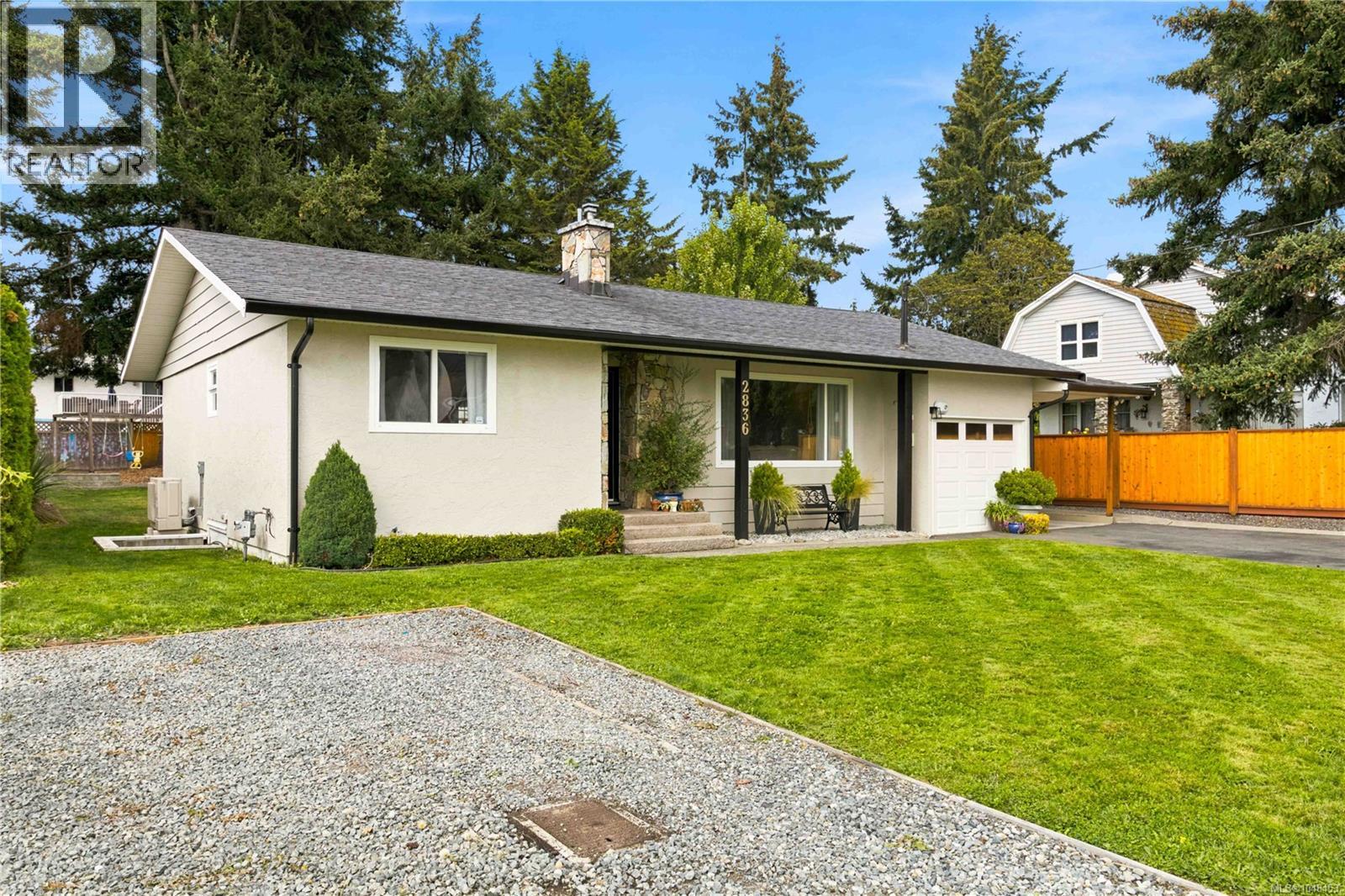  2836 Rita Road, Langford