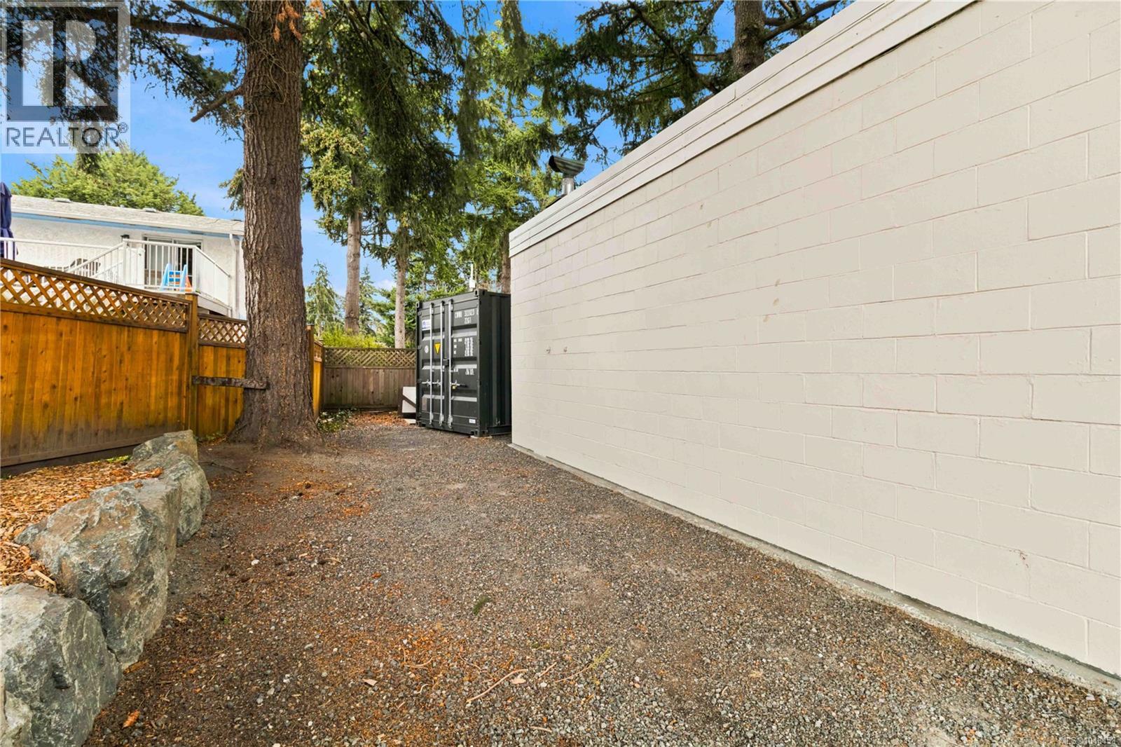  2836 Rita Road, Langford