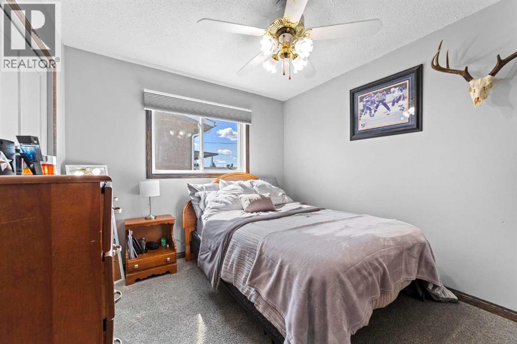 4908 56 Street W - 13