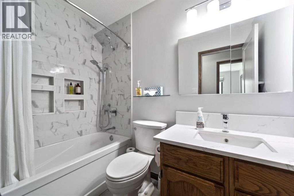 4908 56 Street W - 15