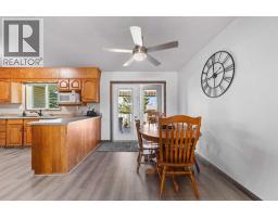 4pc Bathroom - 4908 56 Street W, Forestburg, AB T0B1N0 Photo 6