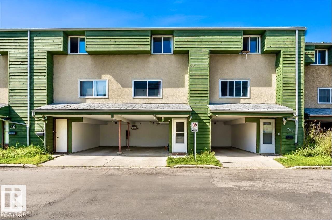 790 ABBOTTSFIELD RD NW, Edmonton, Alberta, T5W4R4