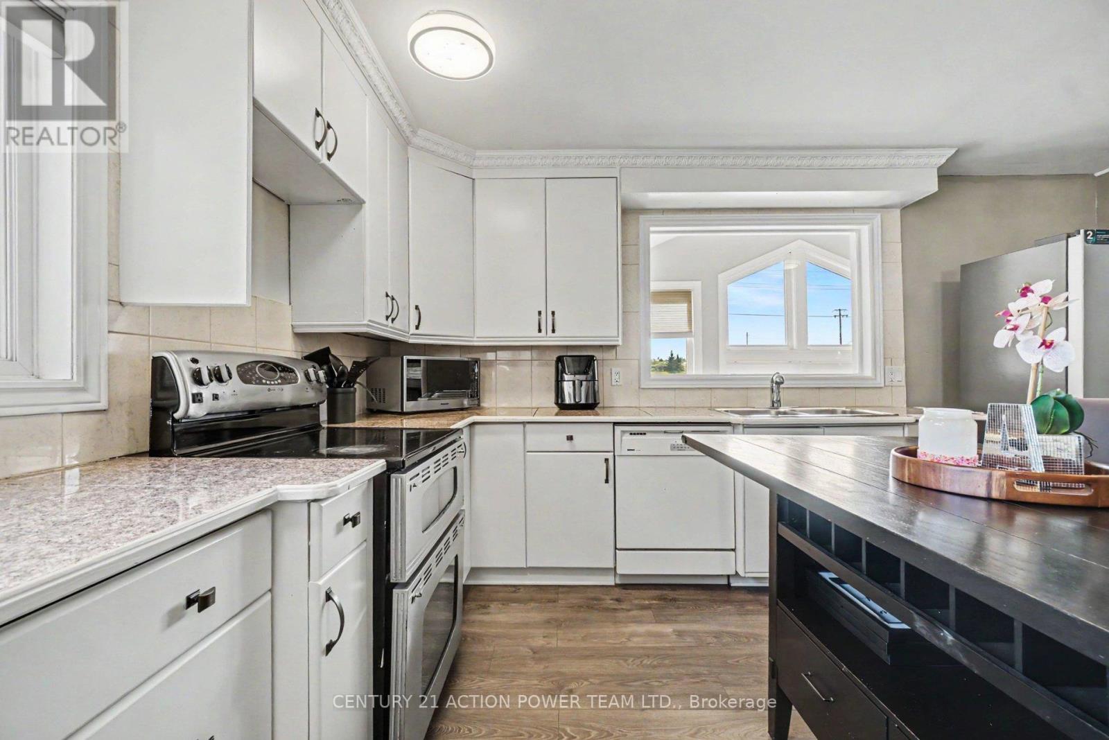 2147 MER BLEUE ROAD - 13