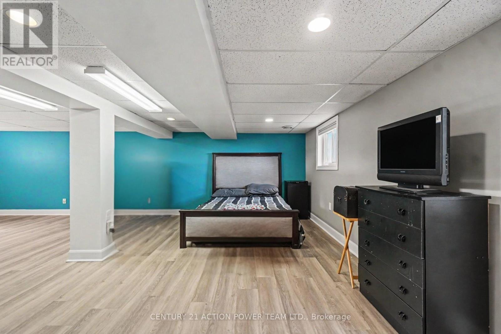 3 Bed, 2 Bath House for Sale in Ottawa – 2147 MER BLEUE ROAD, Ottawa – MLS# X13739364 - Image 22