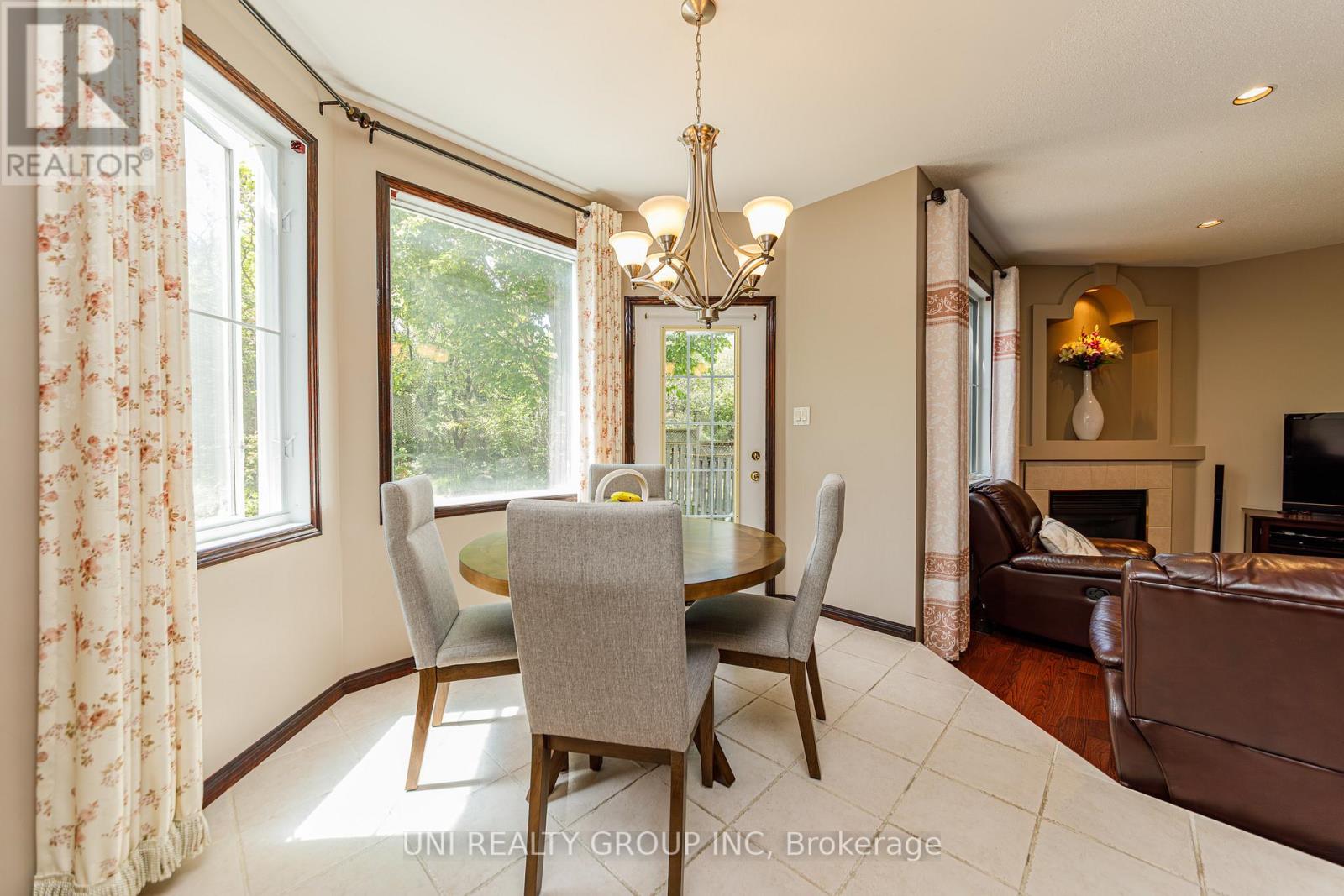 11 LANGFORD CRESCENT - Image 19