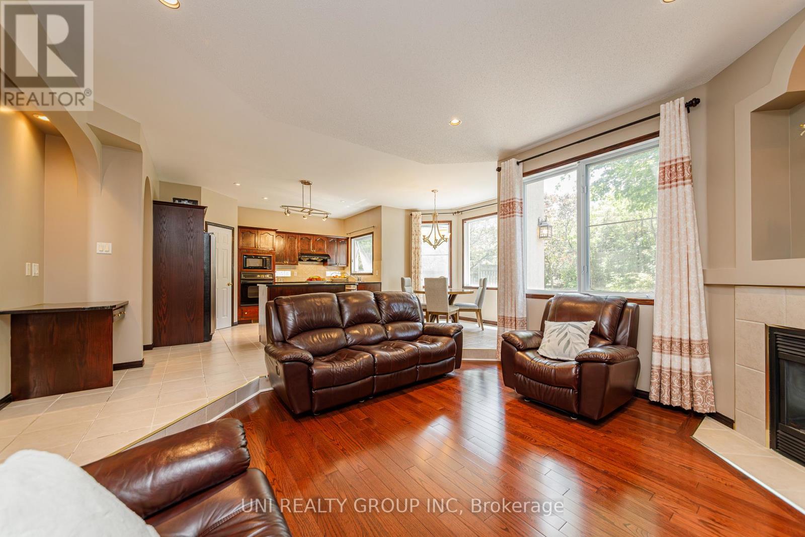 11 LANGFORD CRESCENT - Image 22