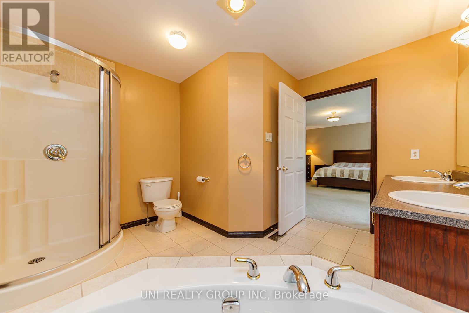11 LANGFORD CRESCENT - Image 36