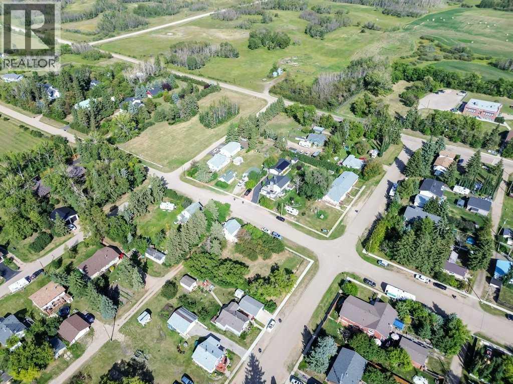 Listing photo – 410 King Street, Elnora