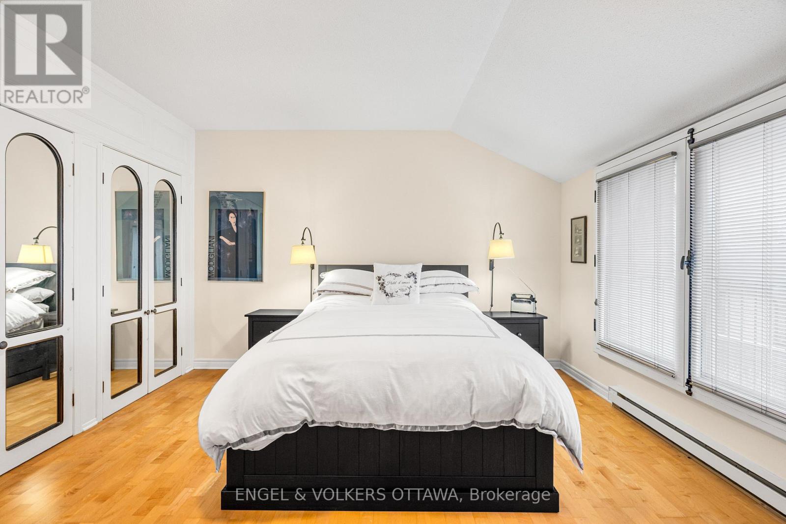 1 Bed, 1 Bath House for Sale in Ottawa – 5 – 135 SPRINGFIELD ROAD, Ottawa – MLS# X13739404 - Image 28