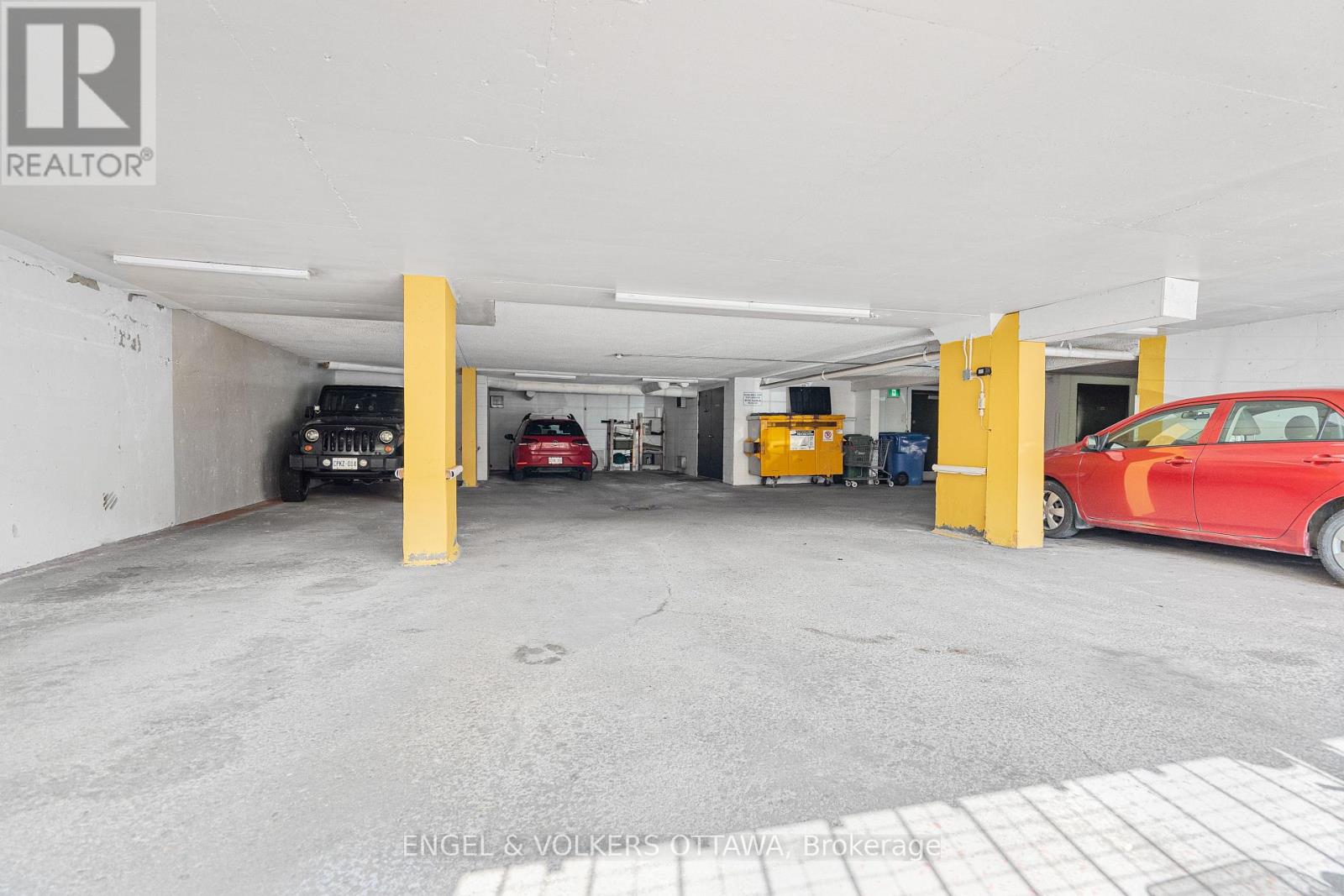1 Bed, 1 Bath House for Sale in Ottawa – 5 – 135 SPRINGFIELD ROAD, Ottawa – MLS# X13739404 - Image 42