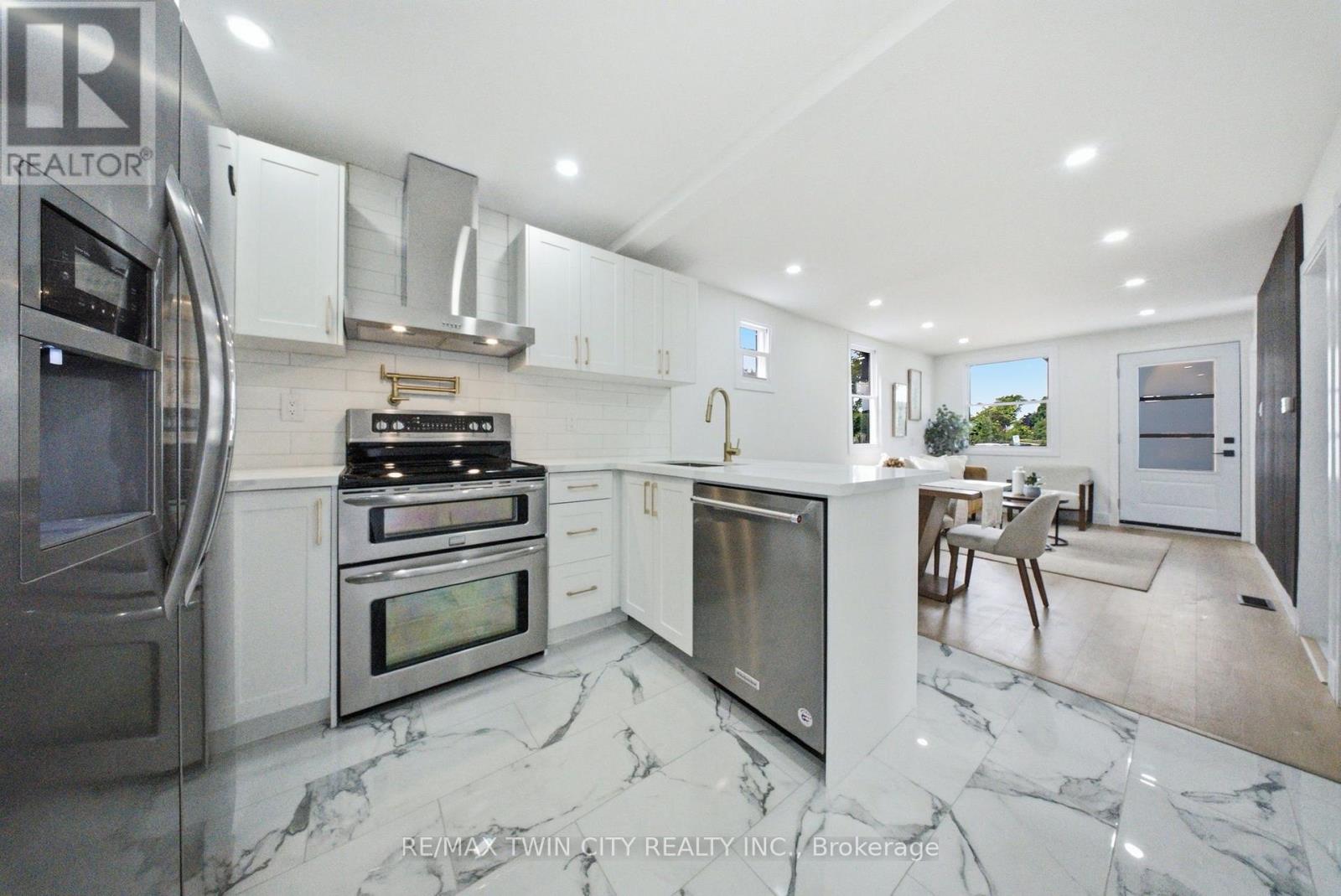 77 ABIGAIL AVENUE - 11