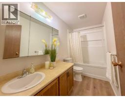 305 51 Avenue, Coalhurst, AB T0L0V0 Photo 15