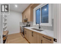 4pc Bathroom - 135 South Shore Road, Chestermere, AB T1X3G2 Photo 13