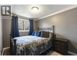 1103 Cardiff Court, Sarnia, ON N7S4B6 Photo 12