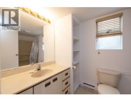 1214 Carole Place, Gibsons, BC V0N1V4 Photo 12