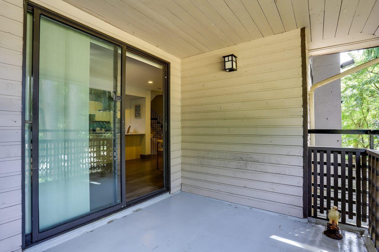 10532 HOLLY PARK LANE, Surrey