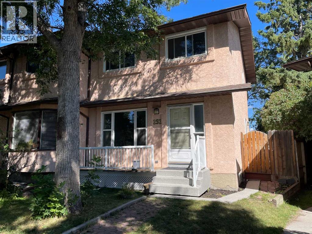 252 Templeview Way NE