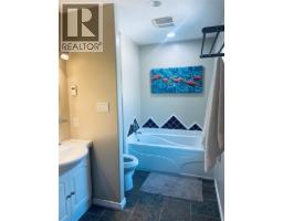 916 13 Street S, Golden, BC V0A1H0 Photo 13