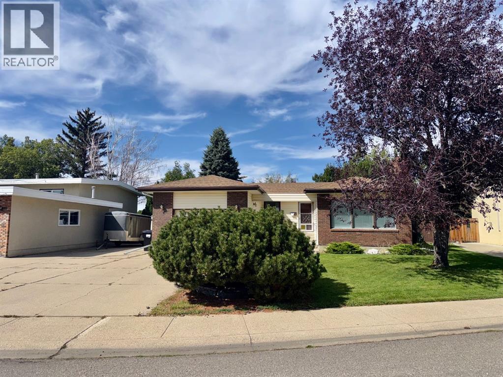 25 Nevada Place West, Lethbridge, Alberta, T1k4A8, Lethbridge, Alberta — photo 2 of 5