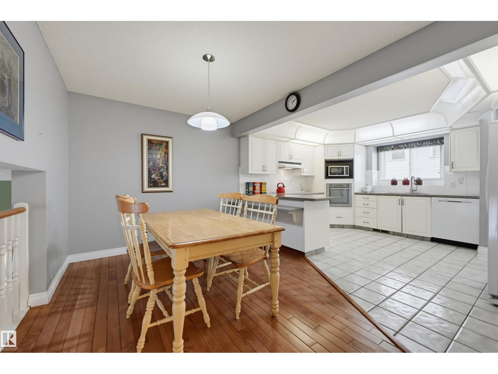 11107 98 AV NW - Image 7