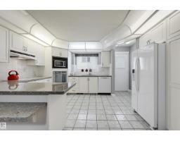 11107 98 Av Nw, Edmonton, AB T5K0E1 Photo 11