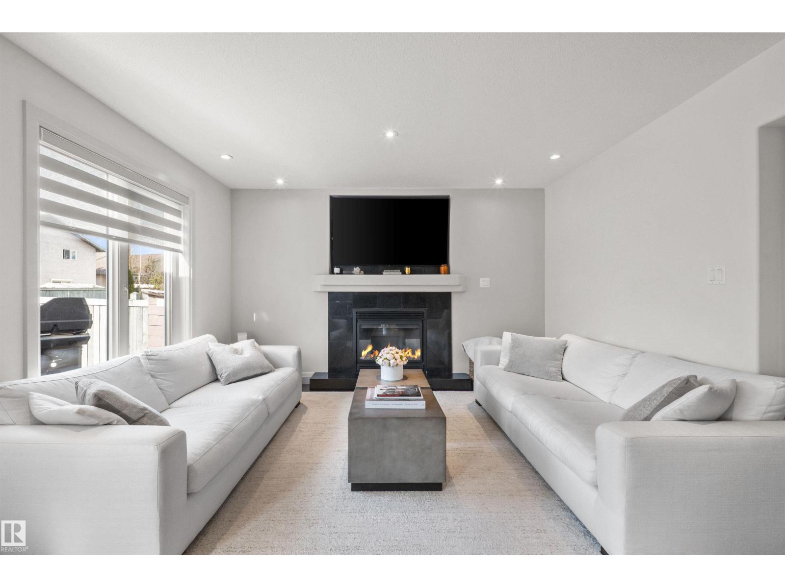 10656 181 AV NW - 17